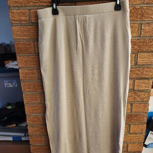 Old Navy High-Waisted Rib-Knit Maxi Skirt with side slit Beige Large L
